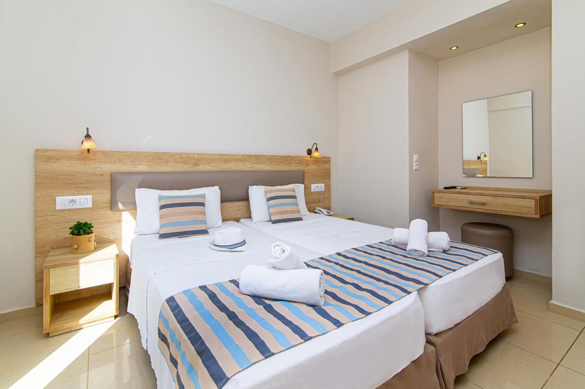 Theo Star Beach Hotel Malia Eksteriør bilde